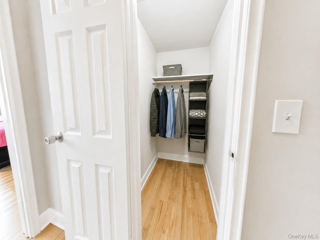 11 Bronx River Road 1M, Yonkers, NY 10704