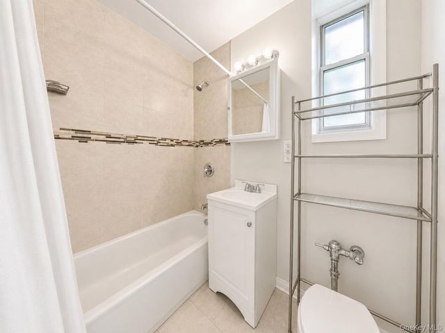 11 Bronx River Road 1M, Yonkers, NY 10704