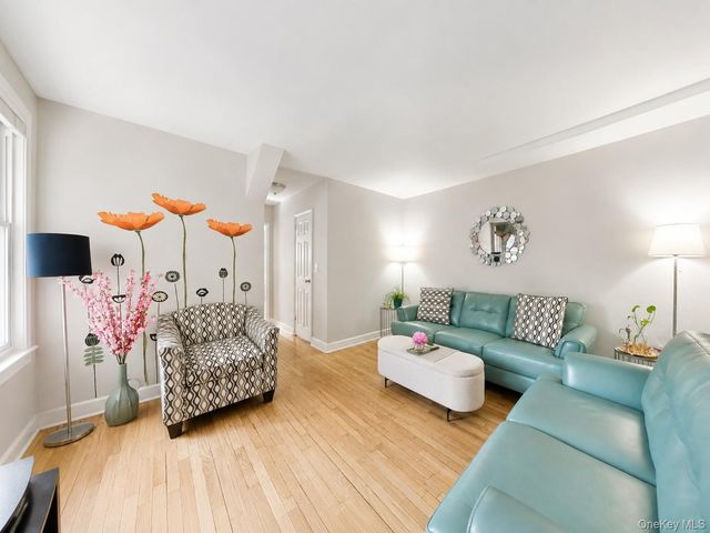 11 Bronx River Road 1M, Yonkers, NY 10704