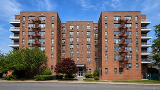 11 Bronx River Road 1M, Yonkers, NY 10704