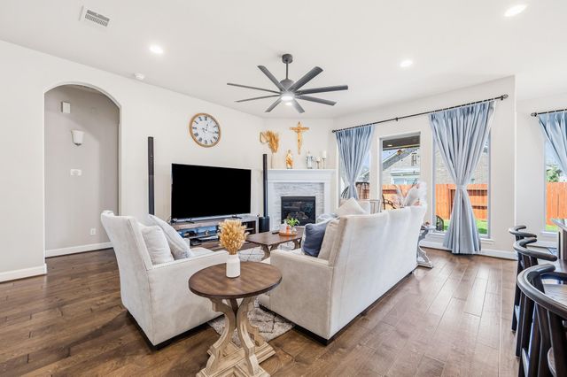 2106 Stargrass Drive, Katy, TX 77494