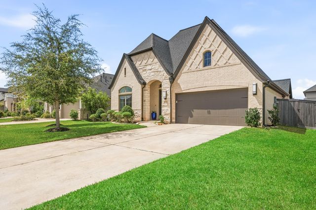 2106 Stargrass Drive, Katy, TX 77494