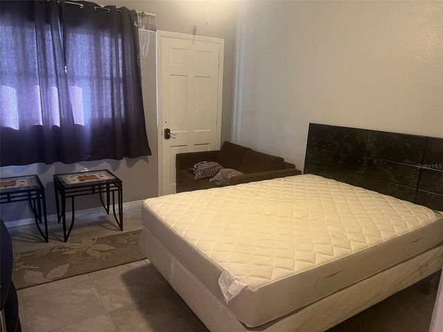 5155 9TH AVENUE N 302, St Petersburg, FL 33710