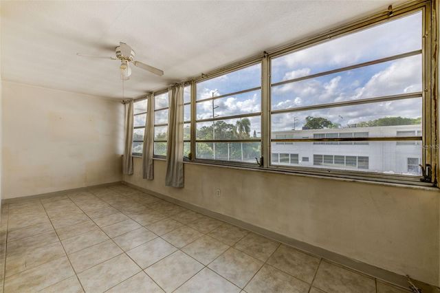 5155 9TH AVENUE N 302, St Petersburg, FL 33710