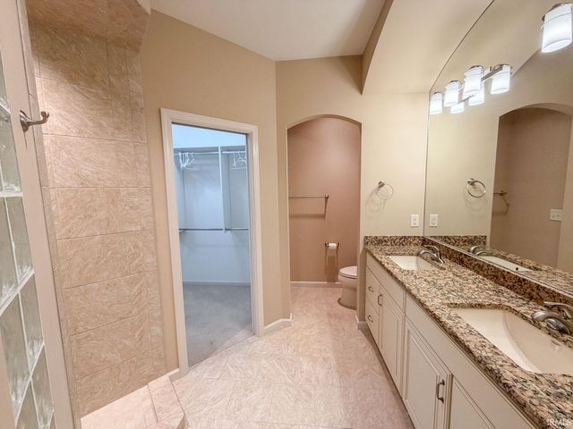 2521 Timberstone Dr, Elkhart, IN 46514