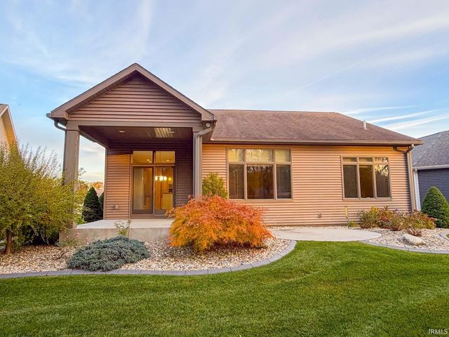 2521 Timberstone Dr, Elkhart, IN 46514