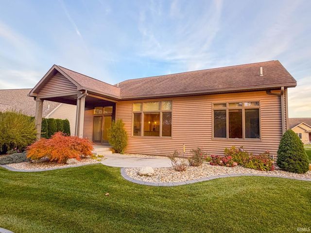 2521 Timberstone Dr, Elkhart, IN 46514