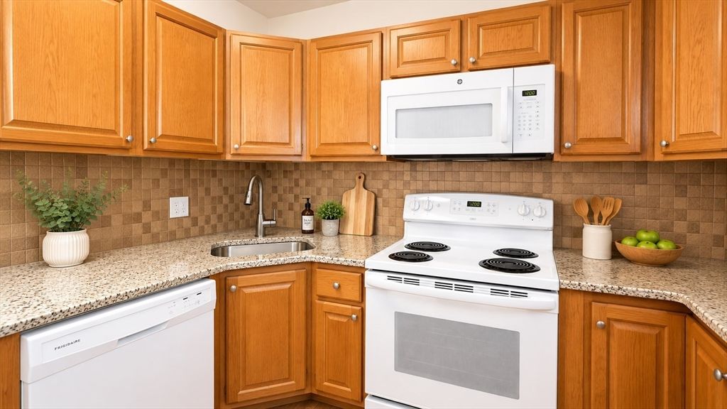 200 Swanton St T37, Winchester, MA 01890