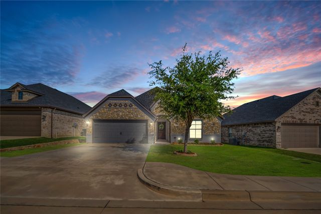 1904 Town Creek Circle, Weatherford, TX 76086