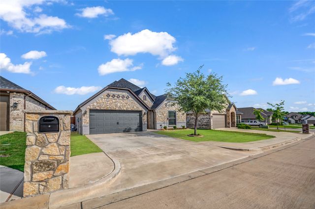 1904 Town Creek Circle, Weatherford, TX 76086