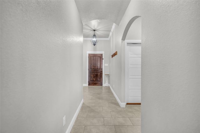 1904 Town Creek Circle, Weatherford, TX 76086
