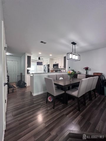 23 Washington Court, East Windsor, NJ 08520