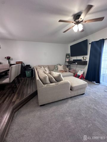 23 Washington Court, East Windsor, NJ 08520