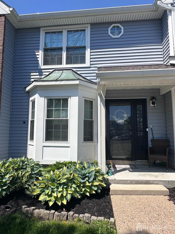 23 Washington Court, East Windsor, NJ 08520