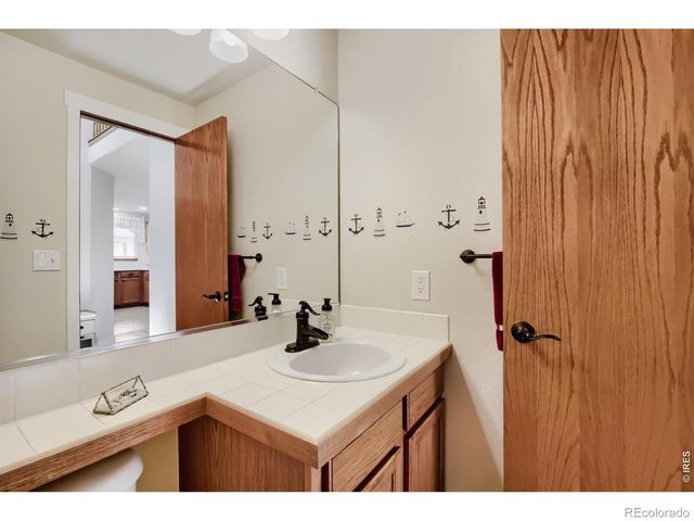 1512 Willowbrook Drive, Longmont, CO 80504