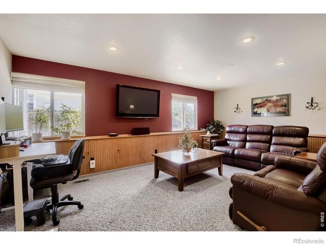 1512 Willowbrook Drive, Longmont, CO 80504
