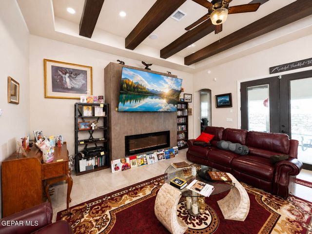 13400 Emerald Rose Court, Horizon City, TX 79928