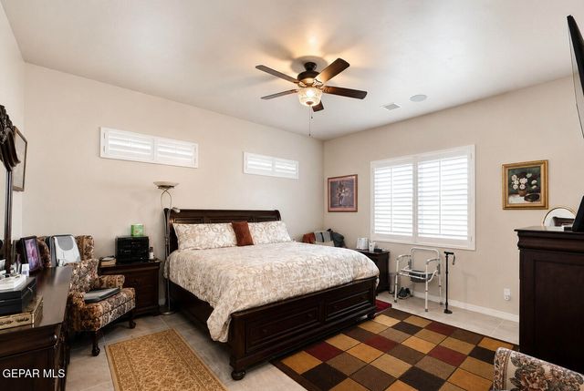 13400 Emerald Rose Court, Horizon City, TX 79928
