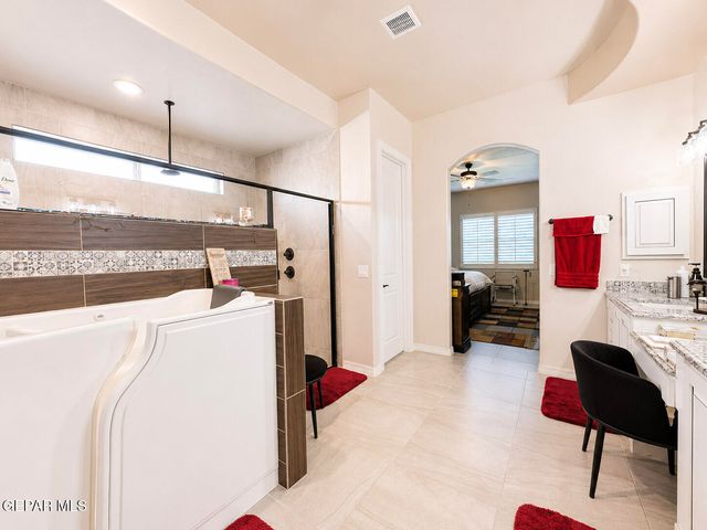 13400 Emerald Rose Court, Horizon City, TX 79928