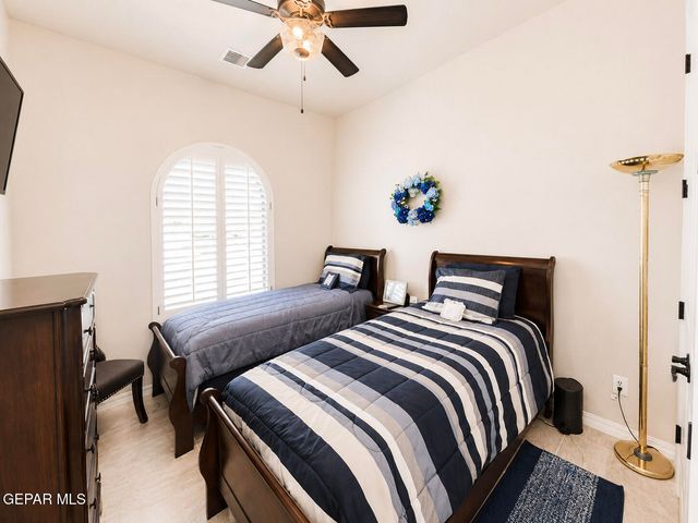 13400 Emerald Rose Court, Horizon City, TX 79928