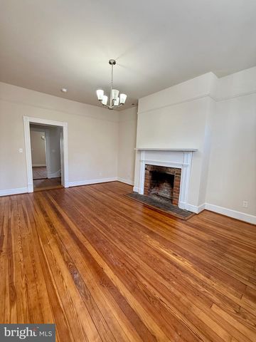 513 CAROLINE ST, Fredericksburg, VA 22401