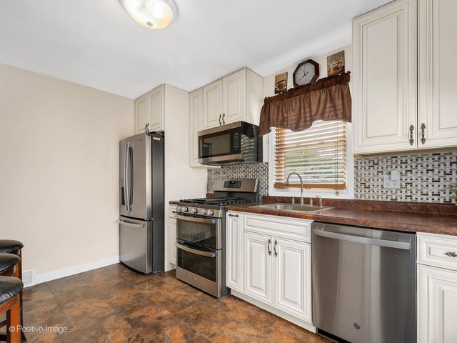 4214 Prairie Avenue, Brookfield, IL 60513