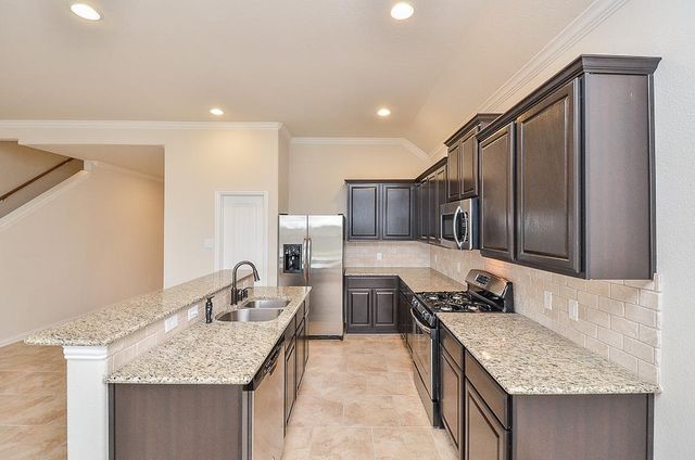 9411 Sparrow Creek Court, Katy, TX 77494