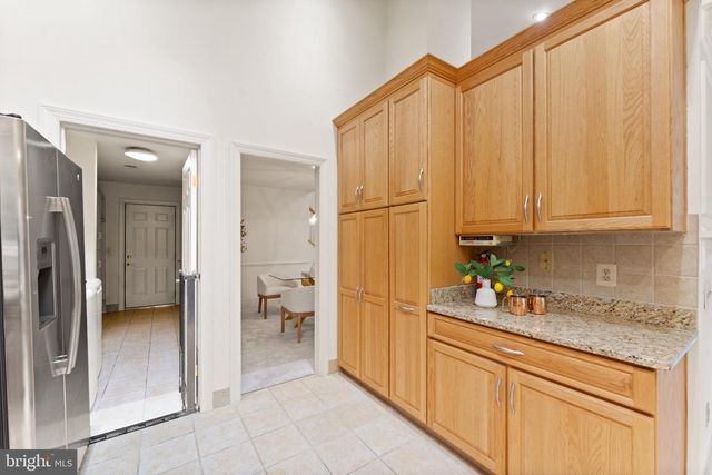 21004 FOWLERS MILL CIR, Ashburn, VA 20147