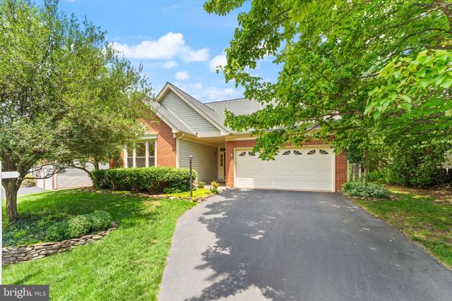 21004 FOWLERS MILL CIR, Ashburn, VA 20147