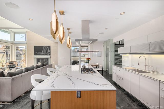 301 Monroe Street, Denver, CO 80206