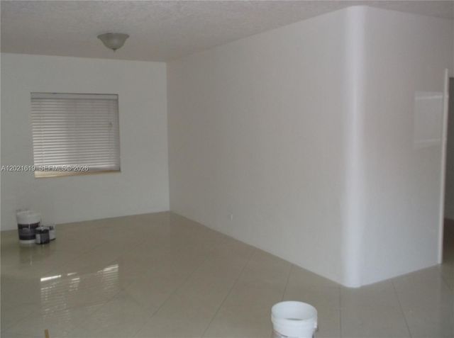 727 NE 16th Ave 727D, Fort Lauderdale, FL 33304