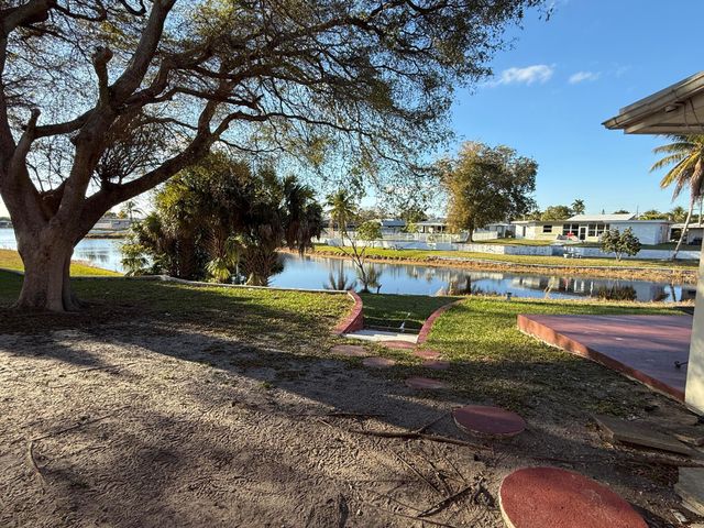 1231 W River Drive 1-4, Margate, FL 33063