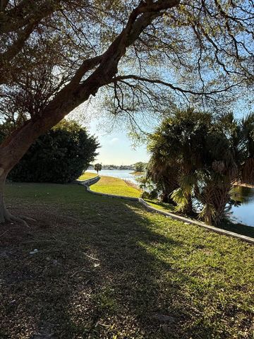 1231 W River Drive 1-4, Margate, FL 33063