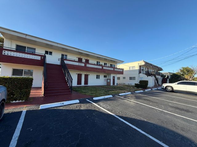 1231 W River Drive 1-4, Margate, FL 33063