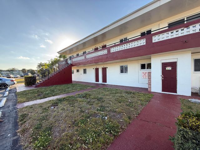 1231 W River Drive 1-4, Margate, FL 33063