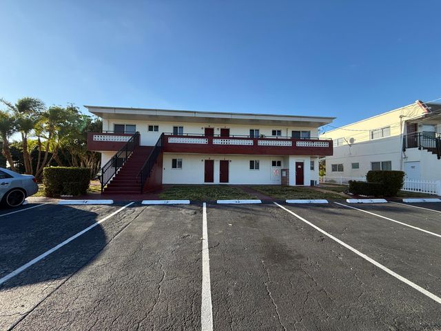 1231 W River Drive 1-4, Margate, FL 33063