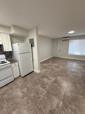 1231 W River Drive 1-4, Margate, FL 33063