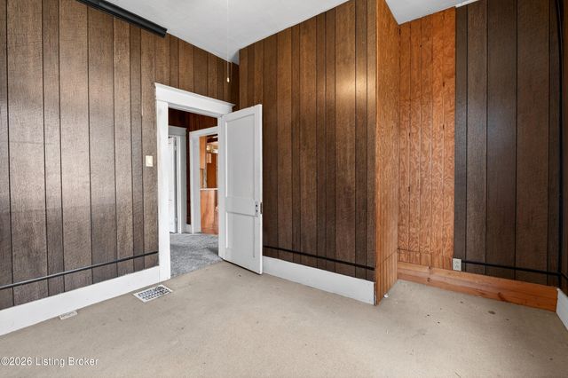 11701 Wetherby Ave, Louisville, KY 40243