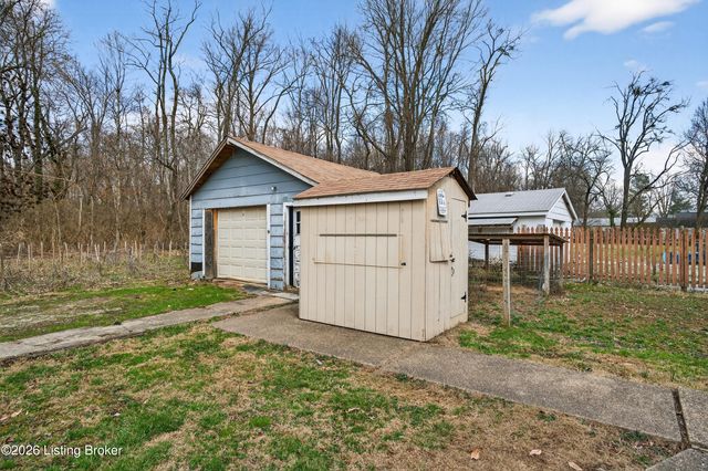 11701 Wetherby Ave, Louisville, KY 40243