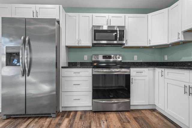 8b Villa Brasi Lane, Boscawen, NH 03303