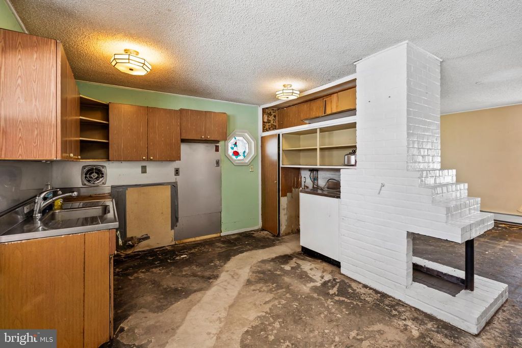 260 THORNRIDGE DR, LEVITTOWN, PA 19054 — photo 5