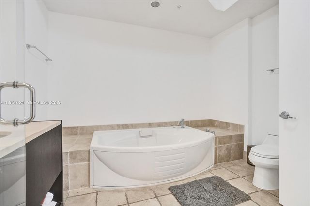 18201 Collins Avenue 4705, Sunny Isles Beach, FL 33160