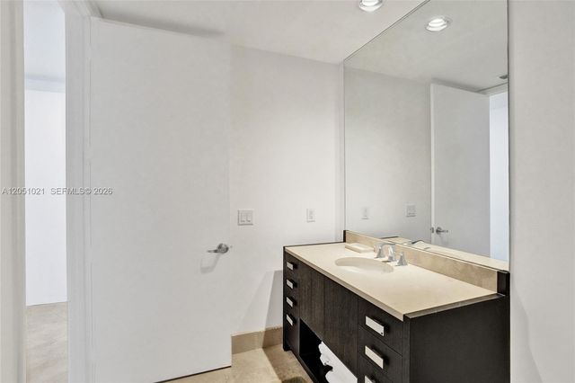 18201 Collins Avenue 4705, Sunny Isles Beach, FL 33160