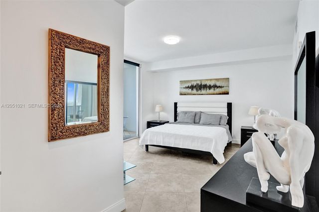 18201 Collins Avenue 4705, Sunny Isles Beach, FL 33160