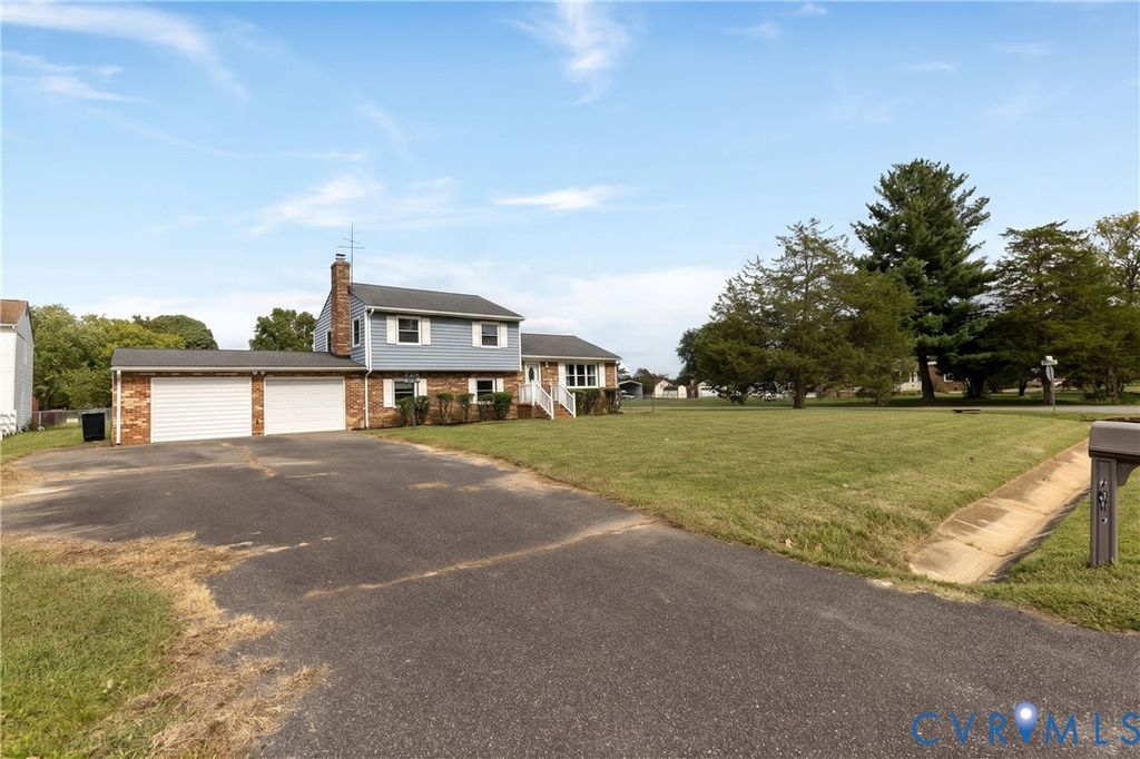 6310 Tammy Ln, Mechanicsville, VA 23111