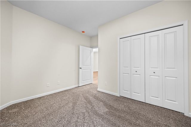 509 Eldemire Lane, Elyria, OH 44035