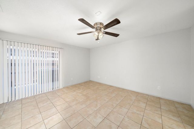 7847 Green Lawn Drive 7847, Houston, TX 77088