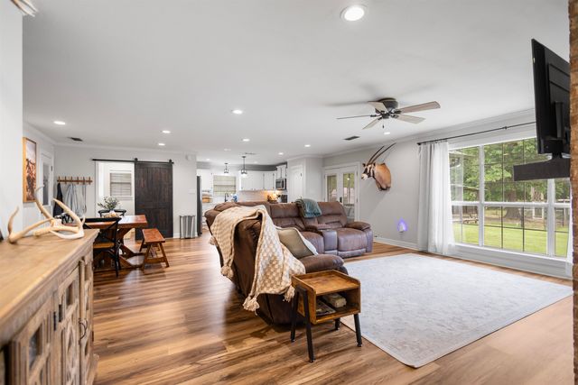3589 Lansing Switch, Longview, TX 75602