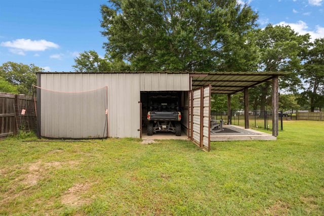 3589 Lansing Switch, Longview, TX 75602