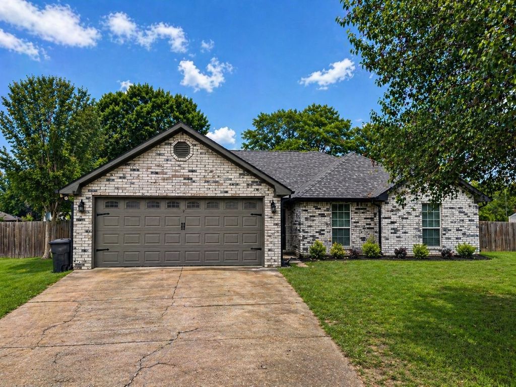 3589 Lansing Switch, Longview, TX 75602